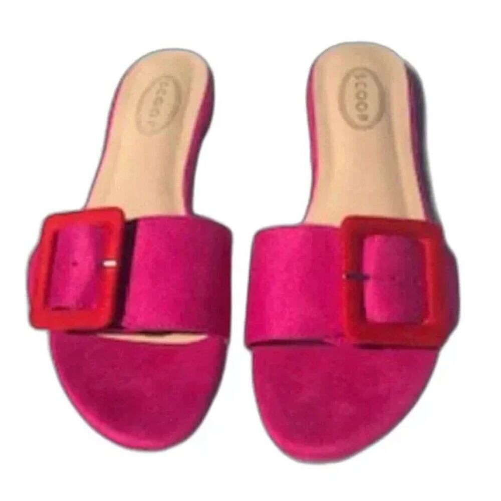 Women's Size: 9 1/2 Slip On Flat Sandals . Rolie . New in Box